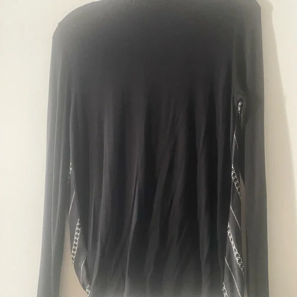 Like New Michael Kors Top - Picture 6 of 7